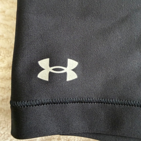 Under Armour Women’s Compression Low Rise Shorty Size S - Picture 7 of 8
